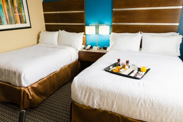 Holiday Inn Houston Downtown image 12