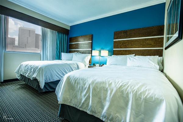 Holiday Inn Houston Downtown image 3