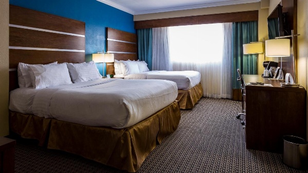 Holiday Inn Houston Downtown image 4